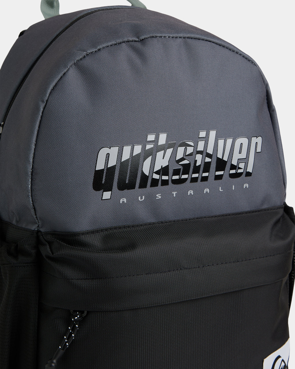 7d6542600_quiksilver_blk_dtl1