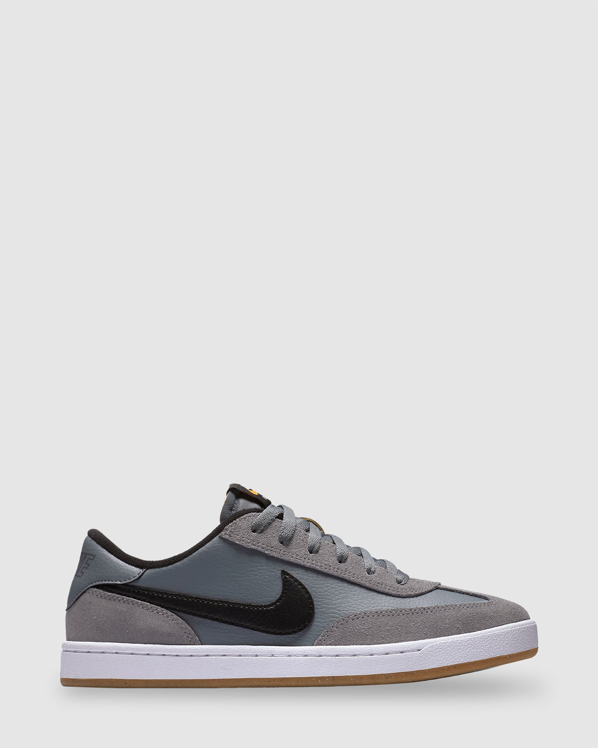 Mens SB FC Classic Skate Shoes