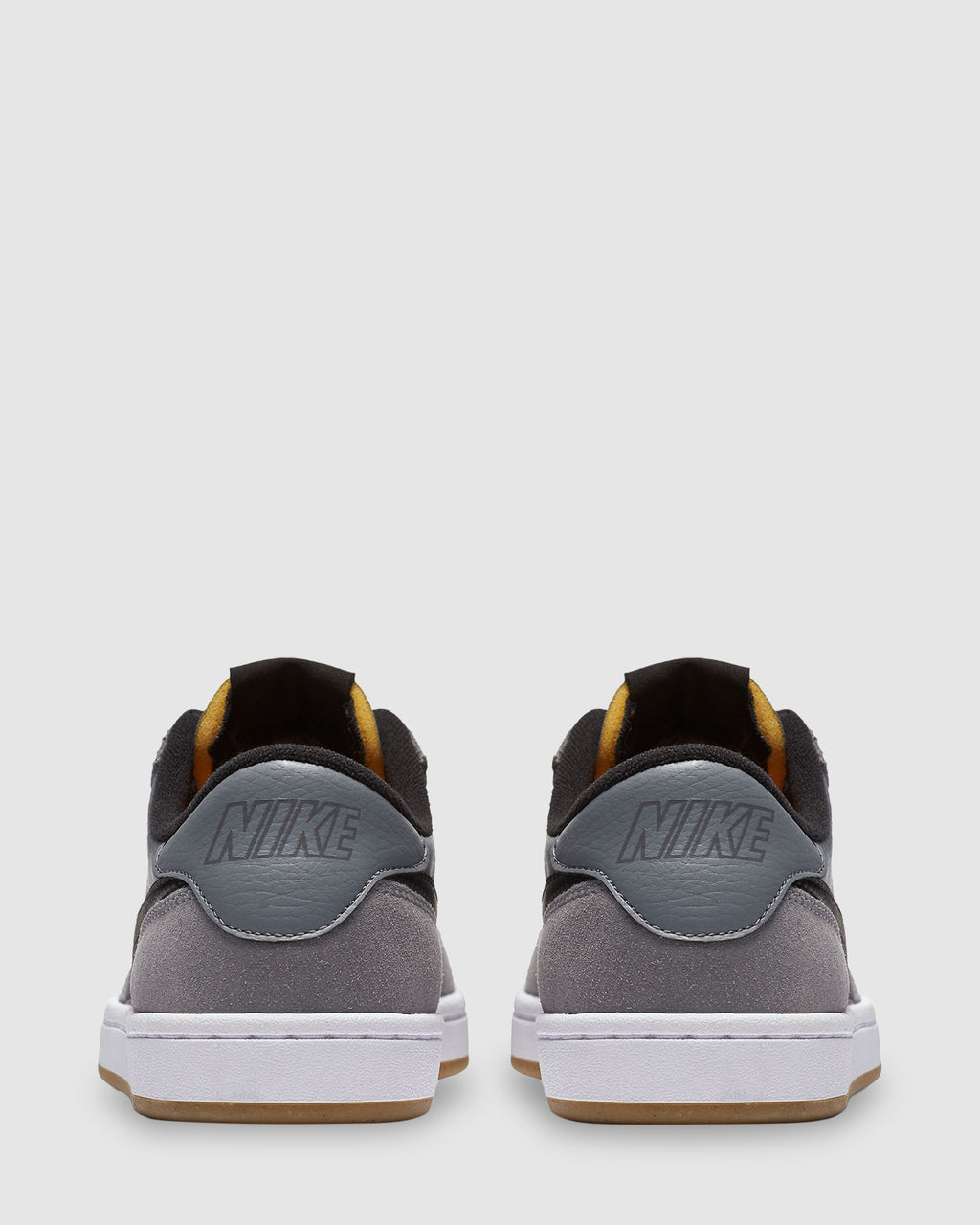Mens SB FC Classic Skate Shoes