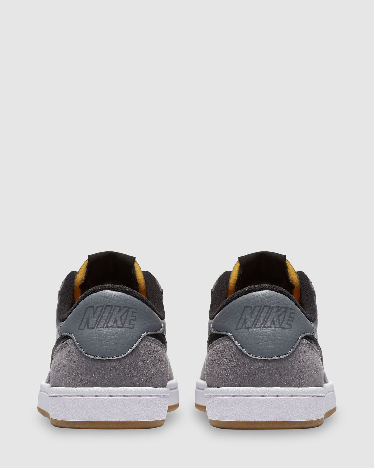 Mens SB FC Classic Skate Shoes