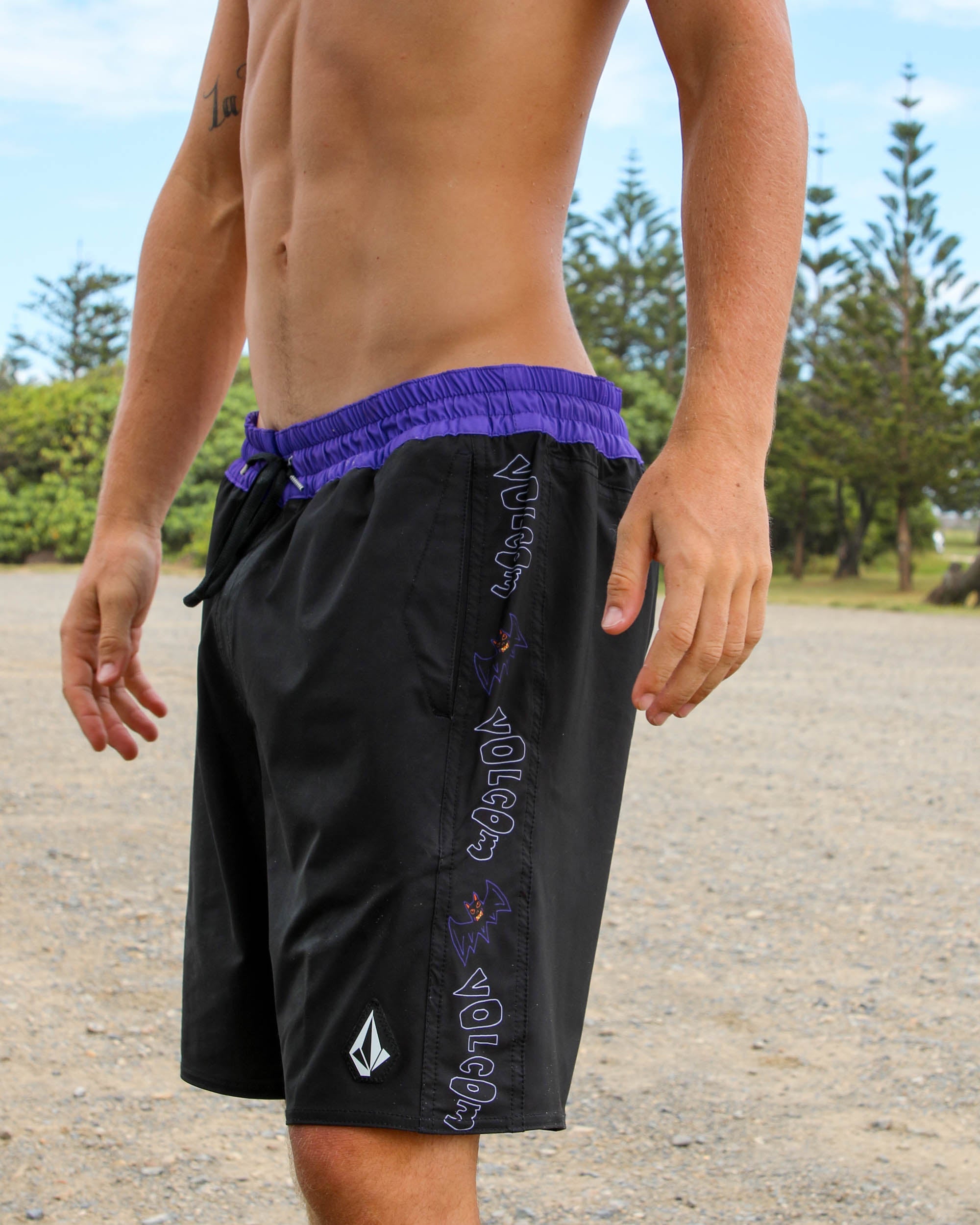 Mens Featured Artist Ozzy Trunk 21" Swim Shorts Mens Featured Artist Ozzy Trunk 21" Swim Shorts