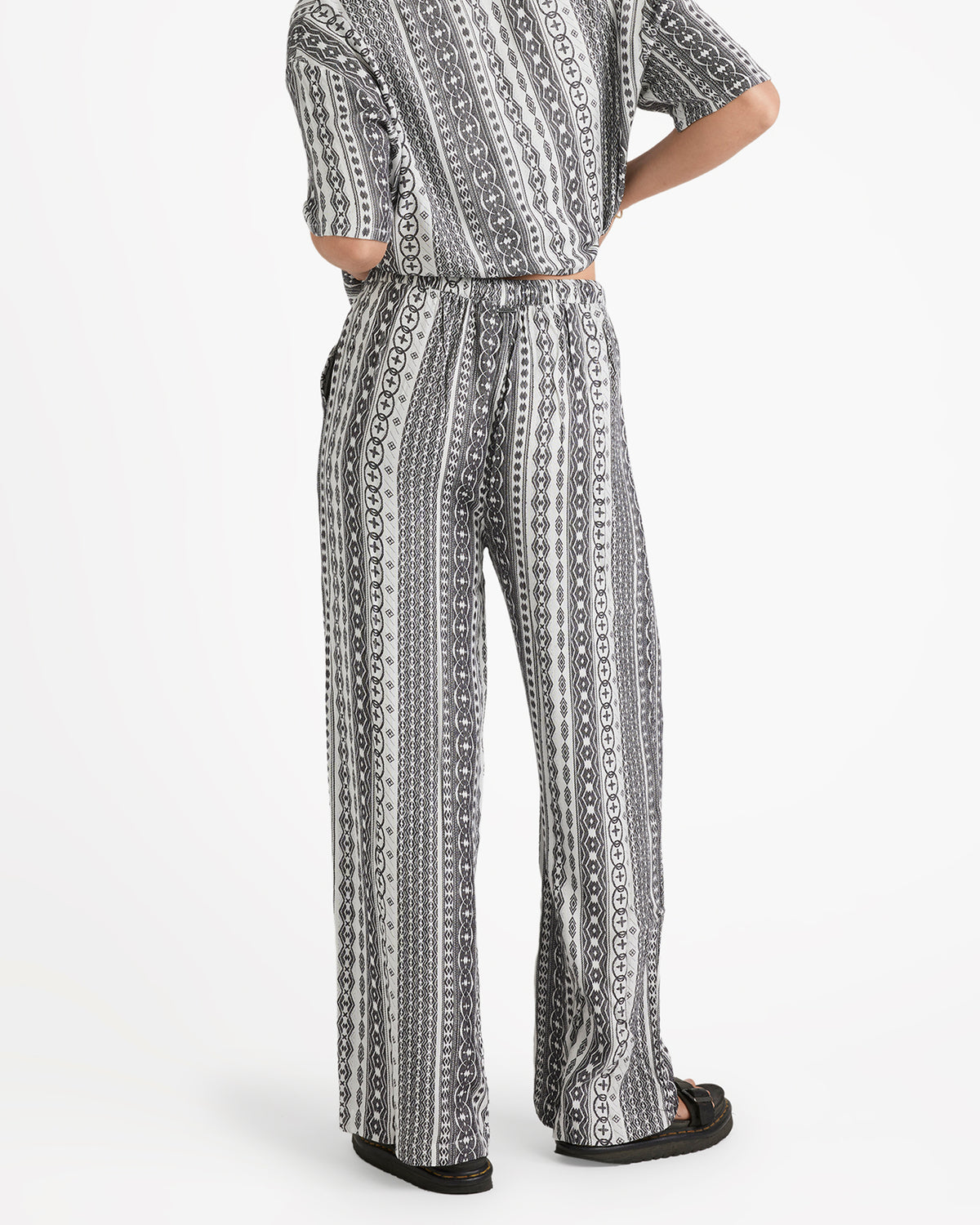 SHORE SHOT PANT
