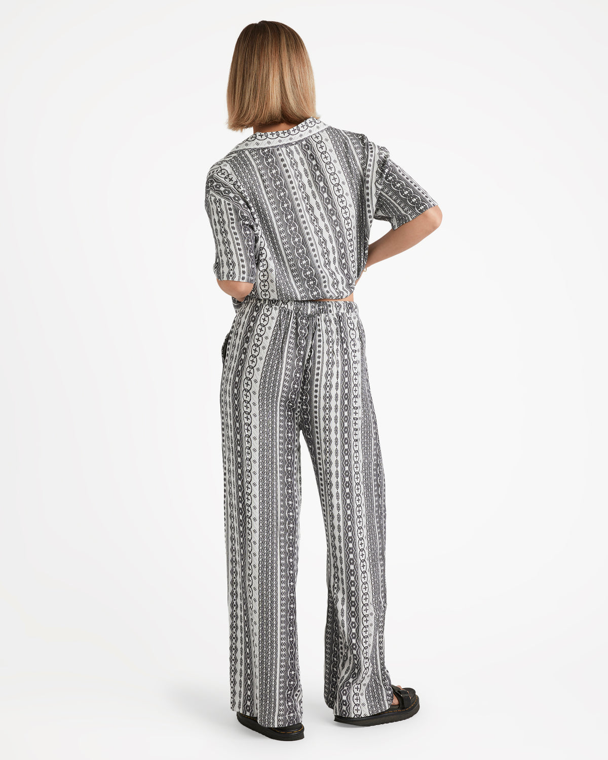 SHORE SHOT PANT