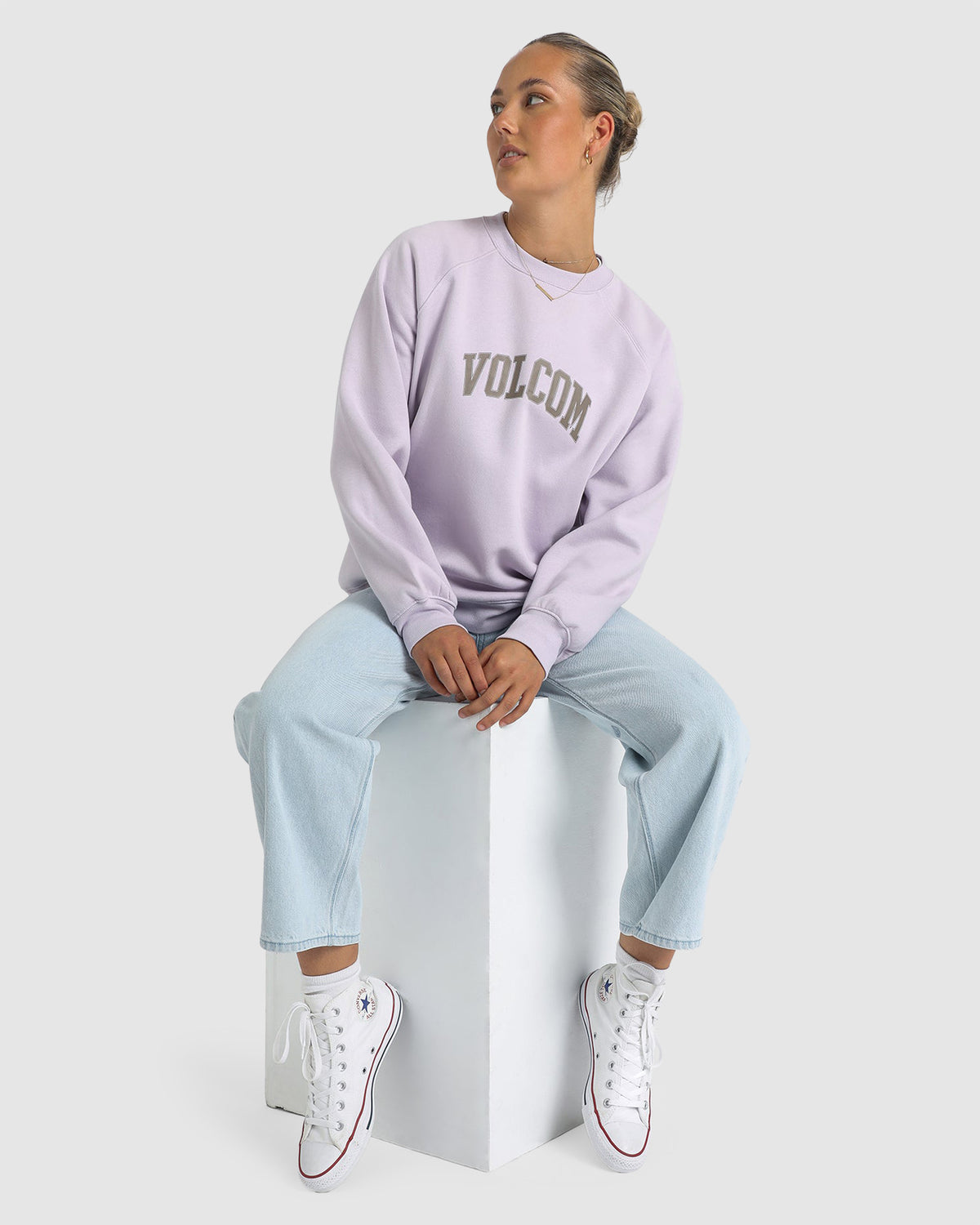 WOMENS GET MORE CREW