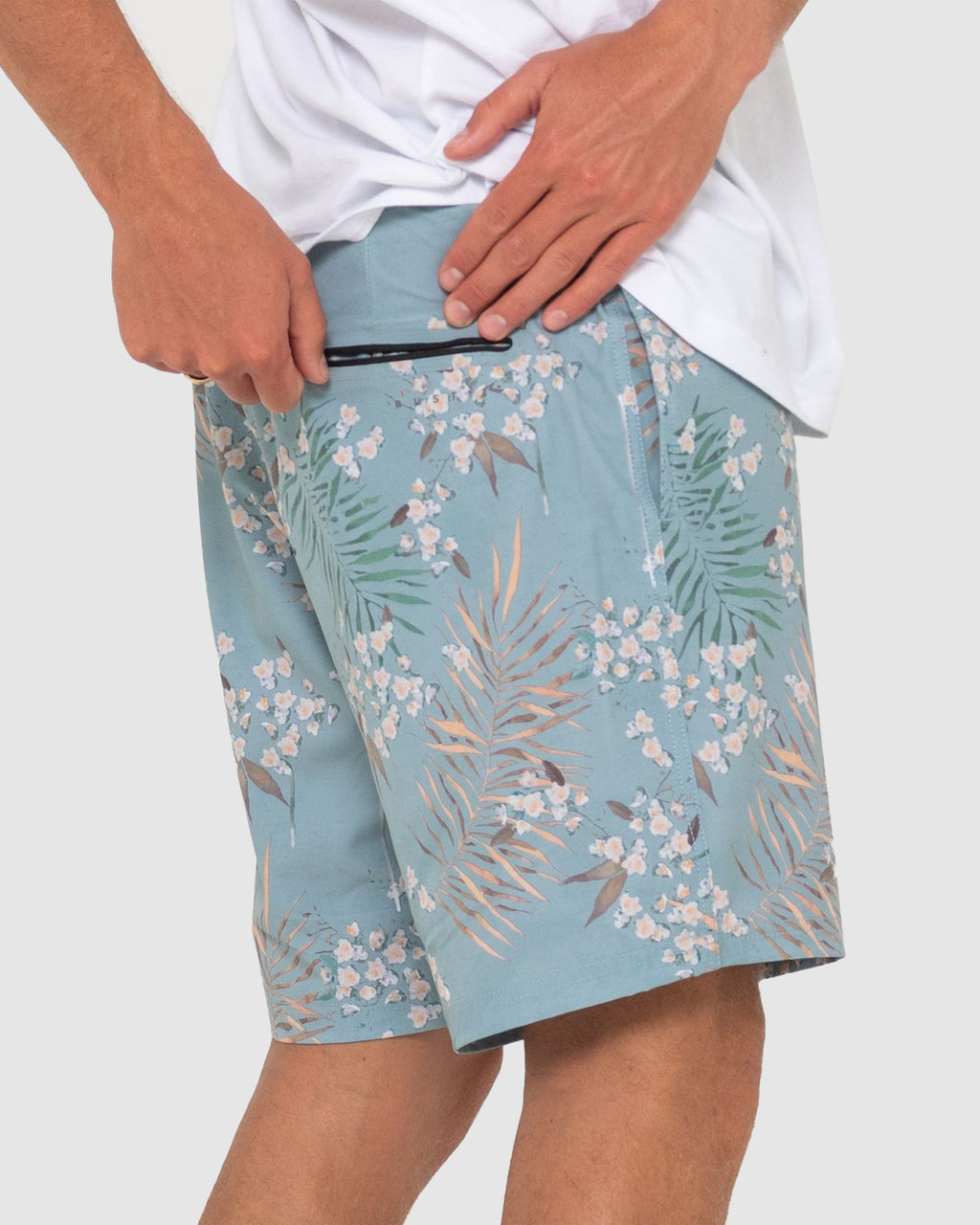 MENS PEKING BOARDSHORTS
