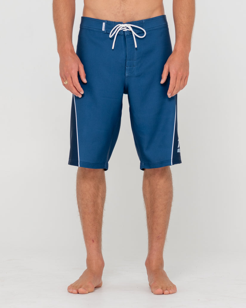 Mens Plot Twist Contrast 22" Boardshorts