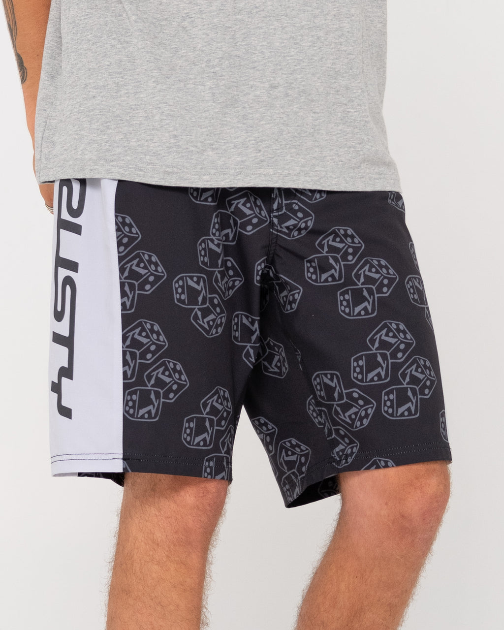 MENS NO DICE BOARDSHORTS
