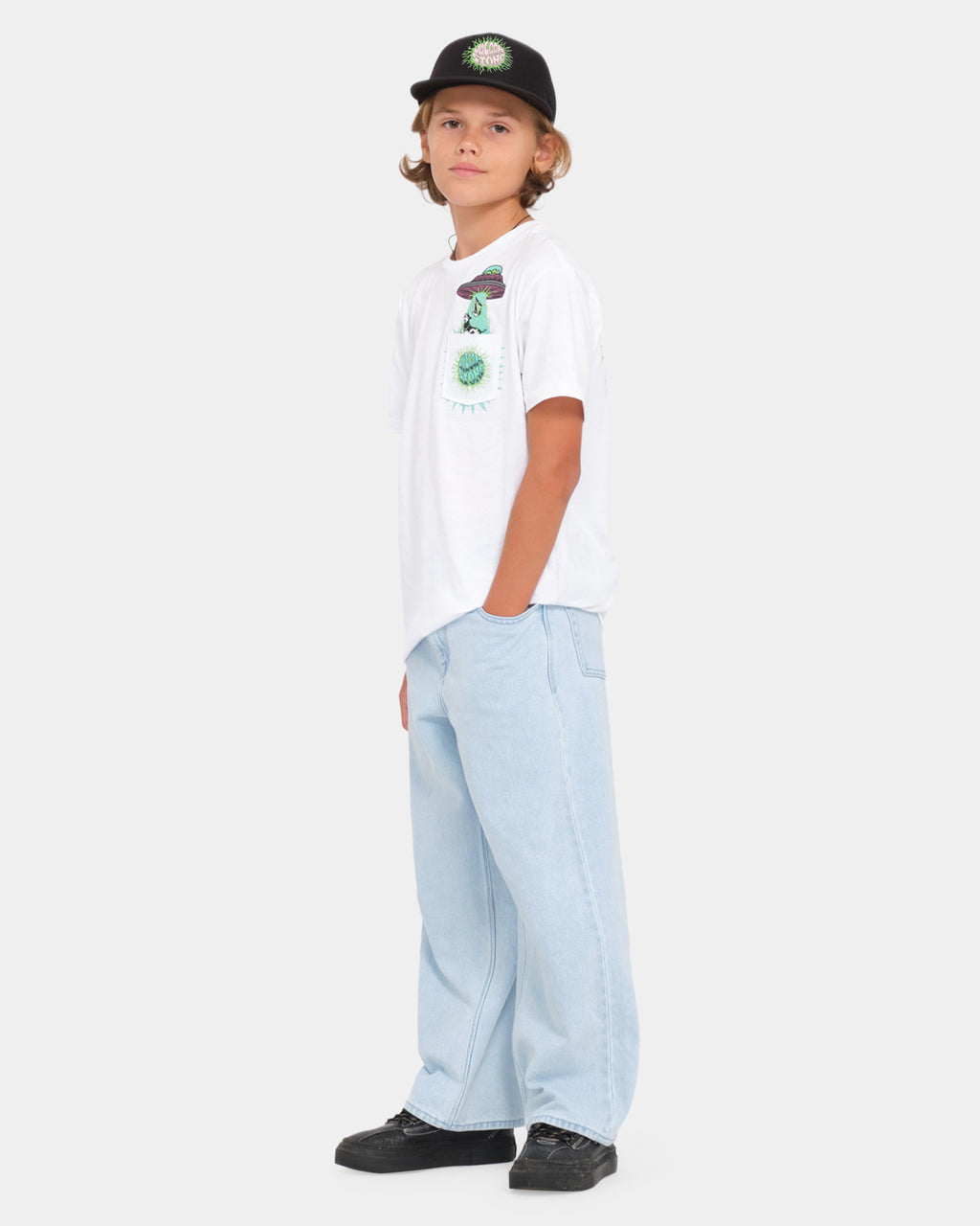 BOYS 8-16 UDDER SPACE T-SHIRT