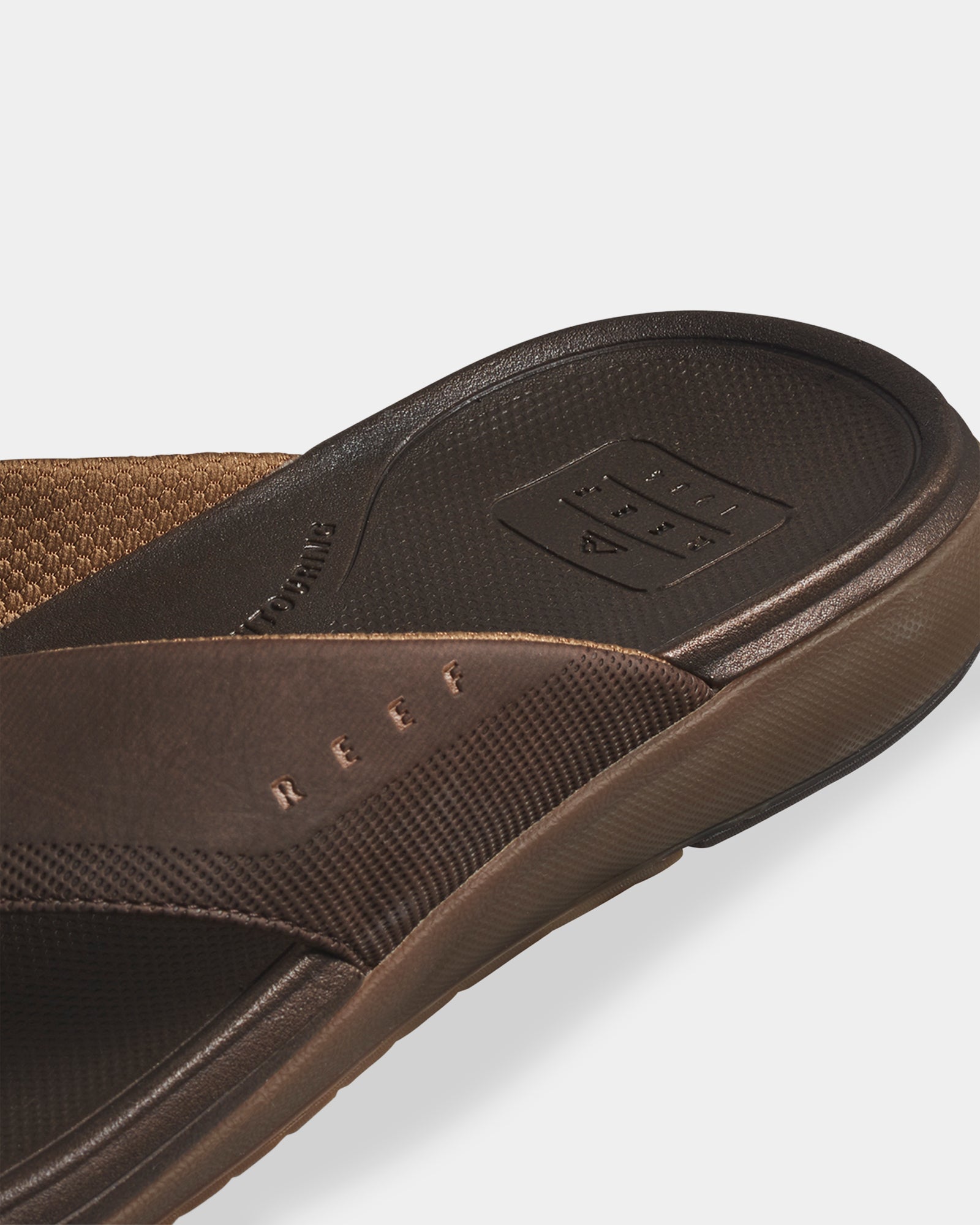 Mens Cushion Norte Thongs