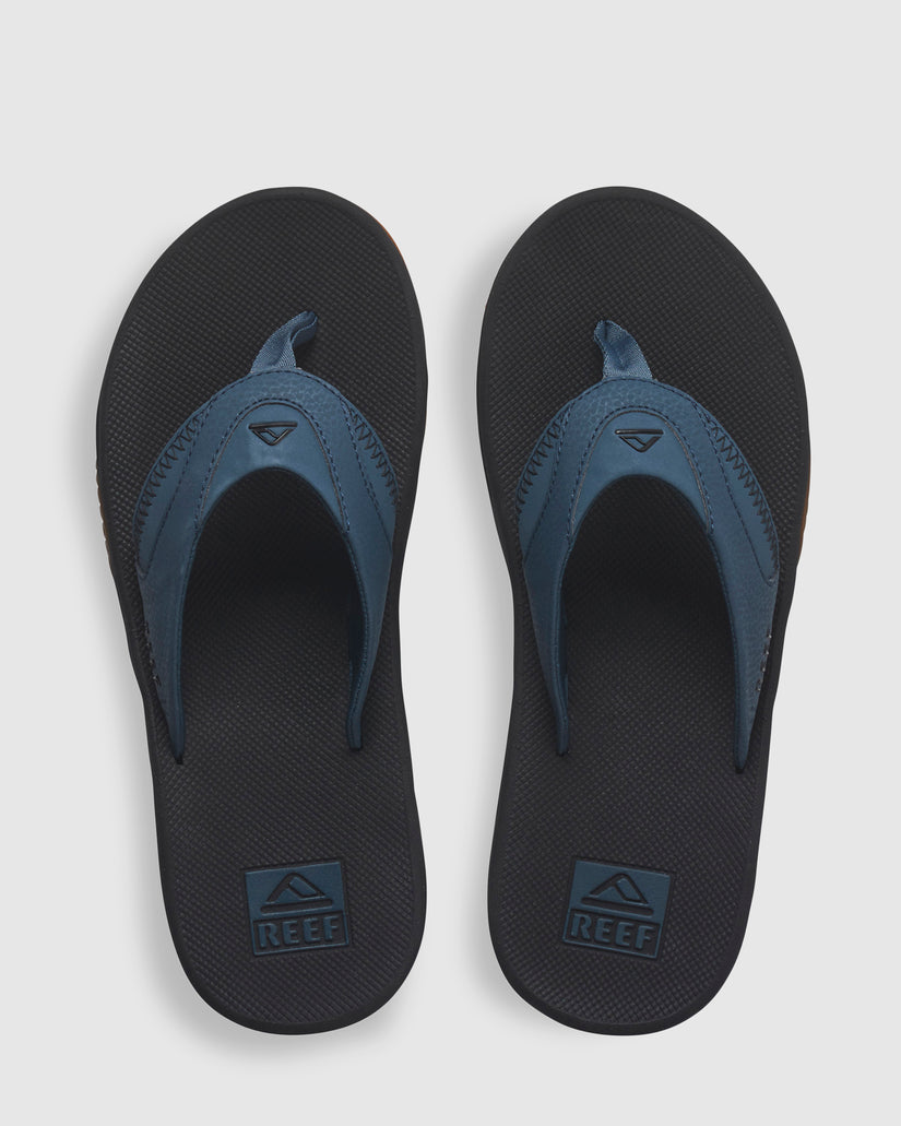 MENS FANNING THONGS