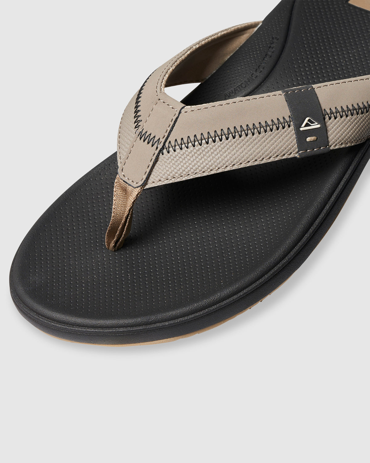 MENS CUSHION PHANTOM 2.0 THONGS