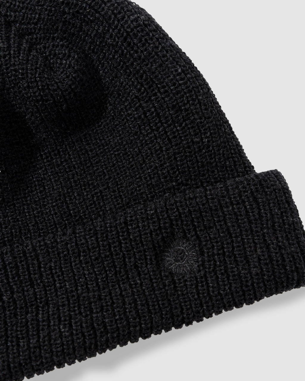MENS CLASSIC BEANIE