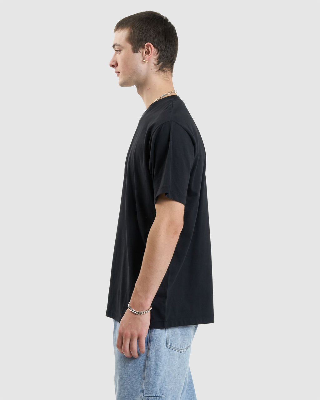 MENS MINIMAL THRILLS MERCH FIT T-SHIRT