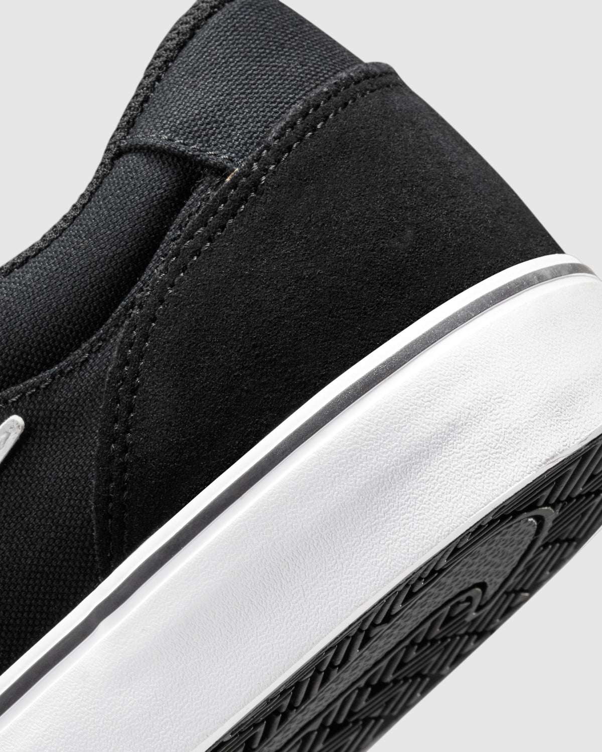 Nike Sb Chron 2 Skate Shoes