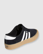 Unisex Seeley XY Sneakers