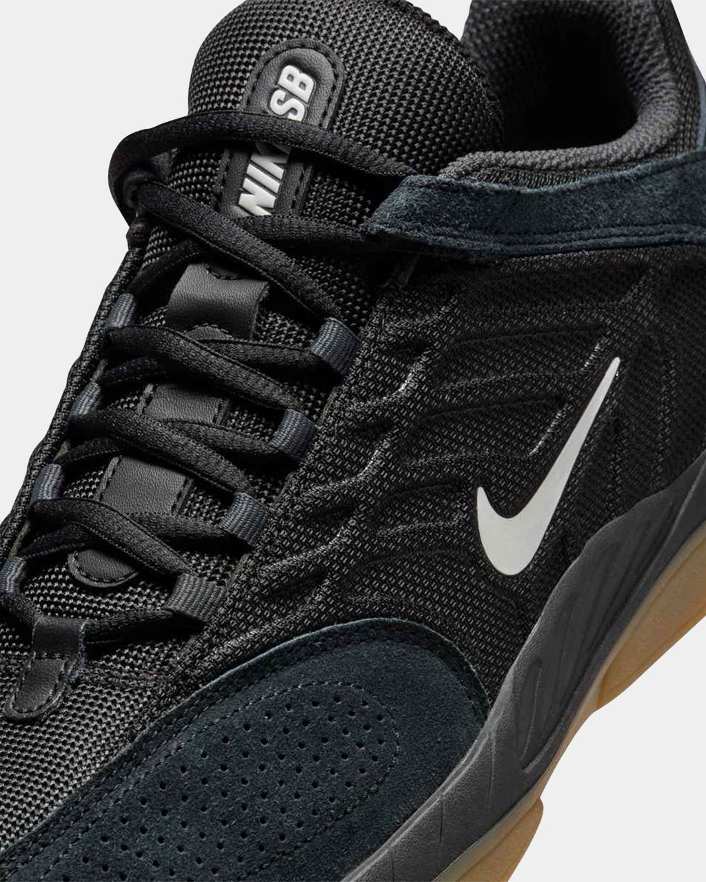 Mens SB Vertebrae Skate Shoes