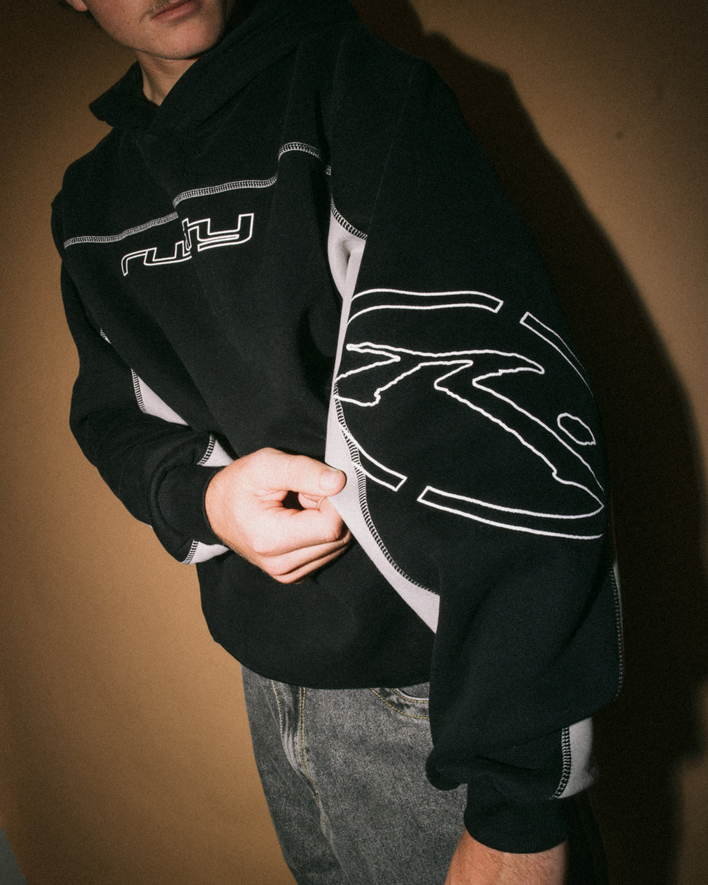 Mens Titan Pullover Hoodie