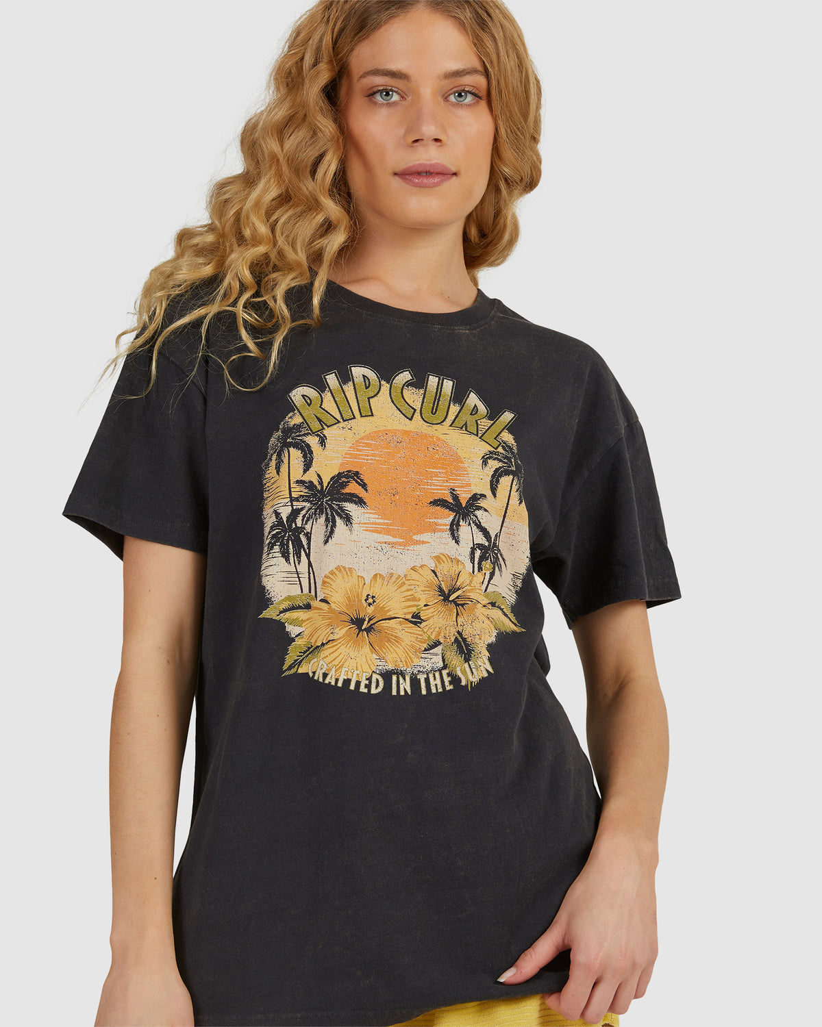 WOMENS SUNCHASER T-SHIRT