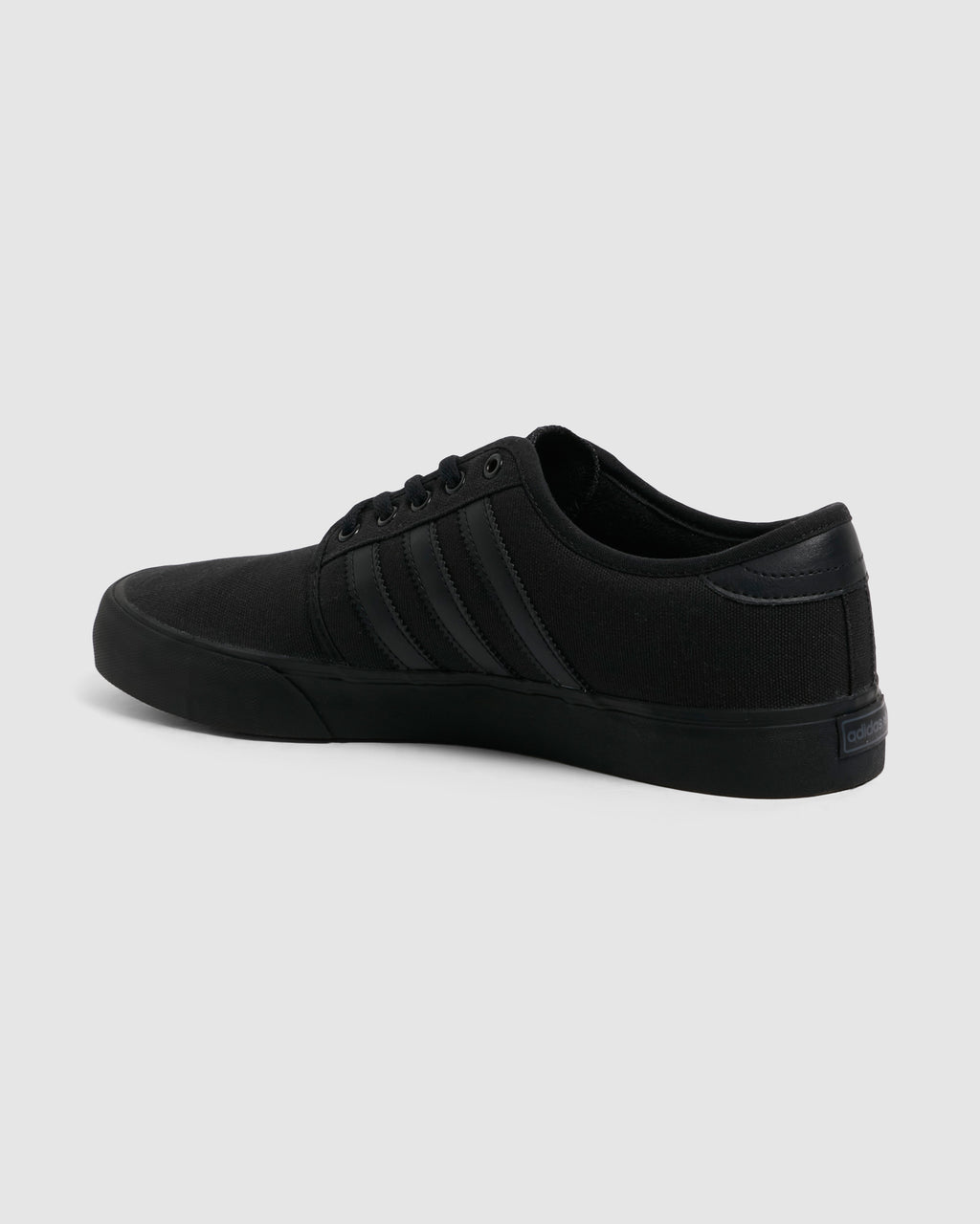 Seeley XT Sneakers