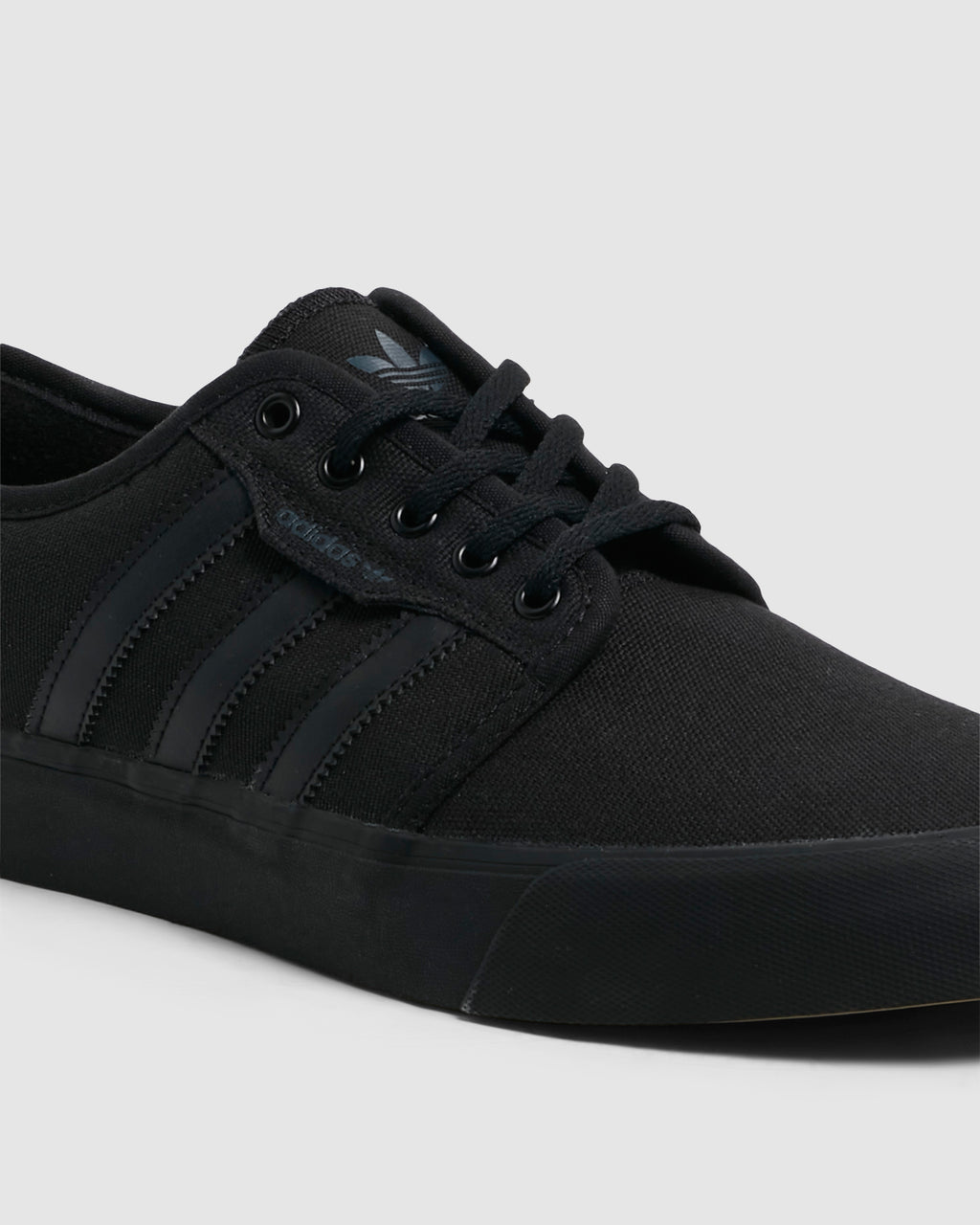 Seeley XT Sneakers