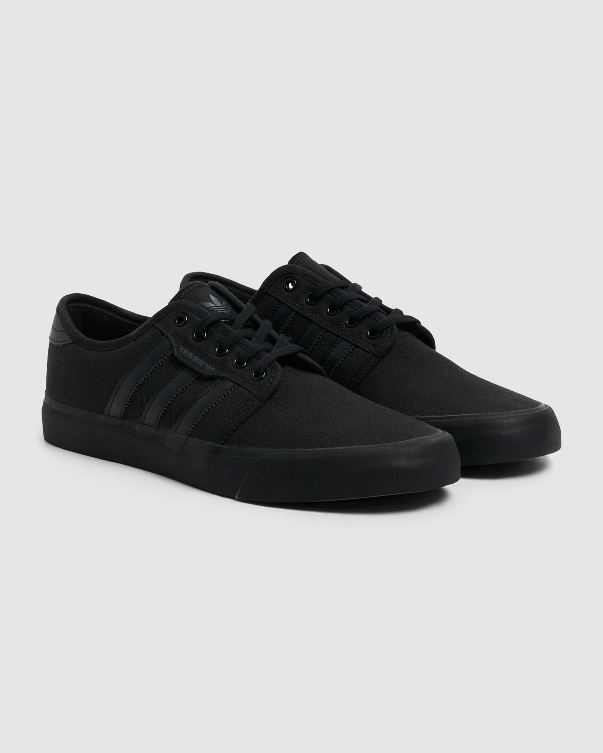 Seeley XT Sneakers