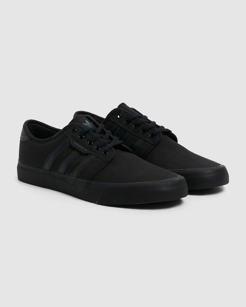 Seeley XT Sneakers