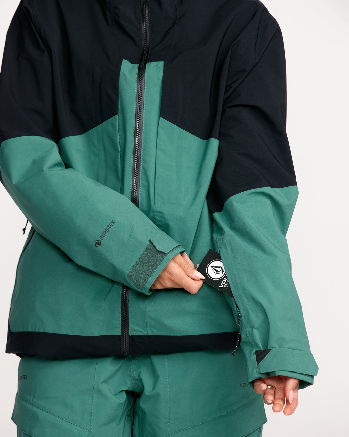 Womens At Stretch Gore-Tex Snow Jacket