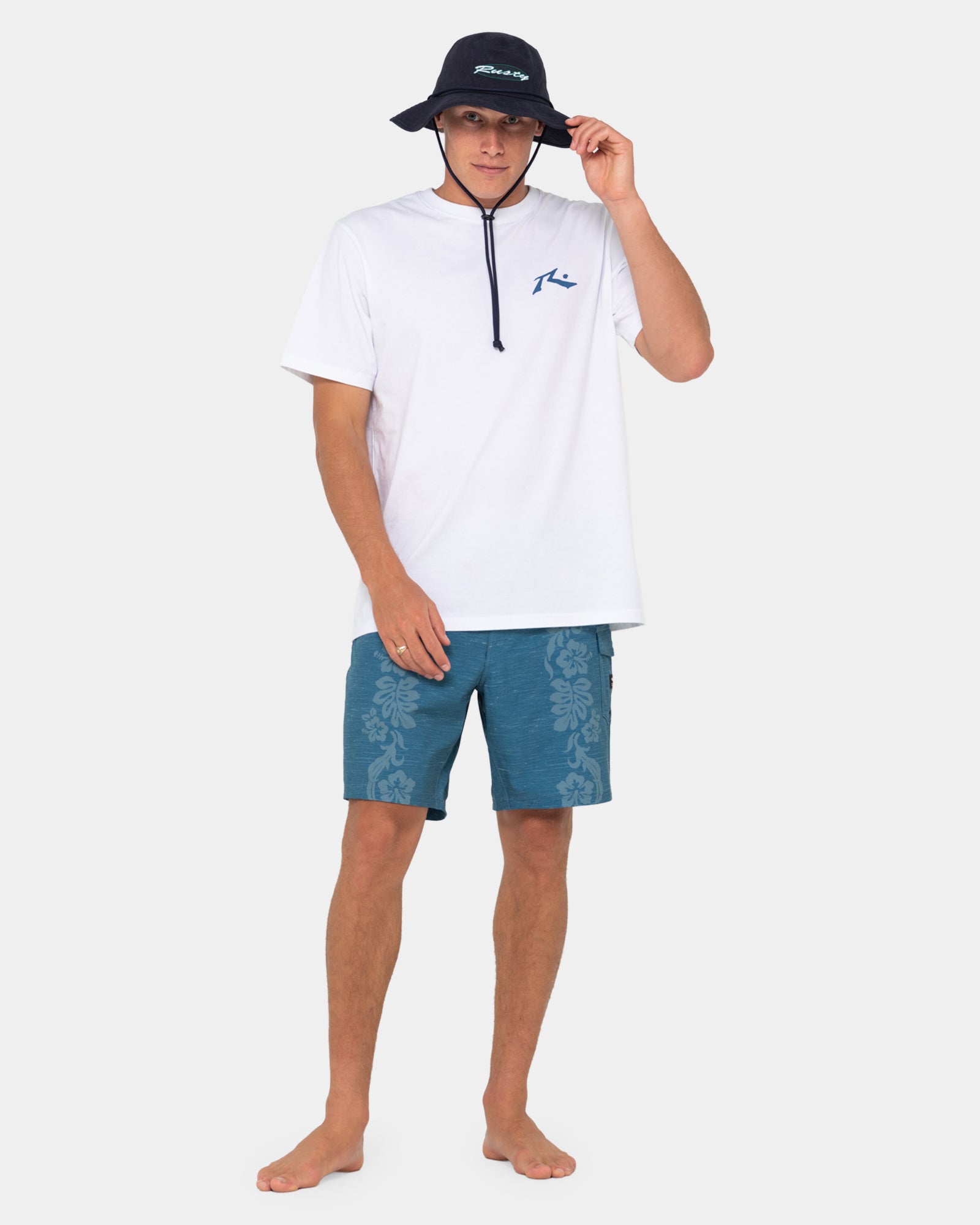 Mens Stumps Cricket Hat
