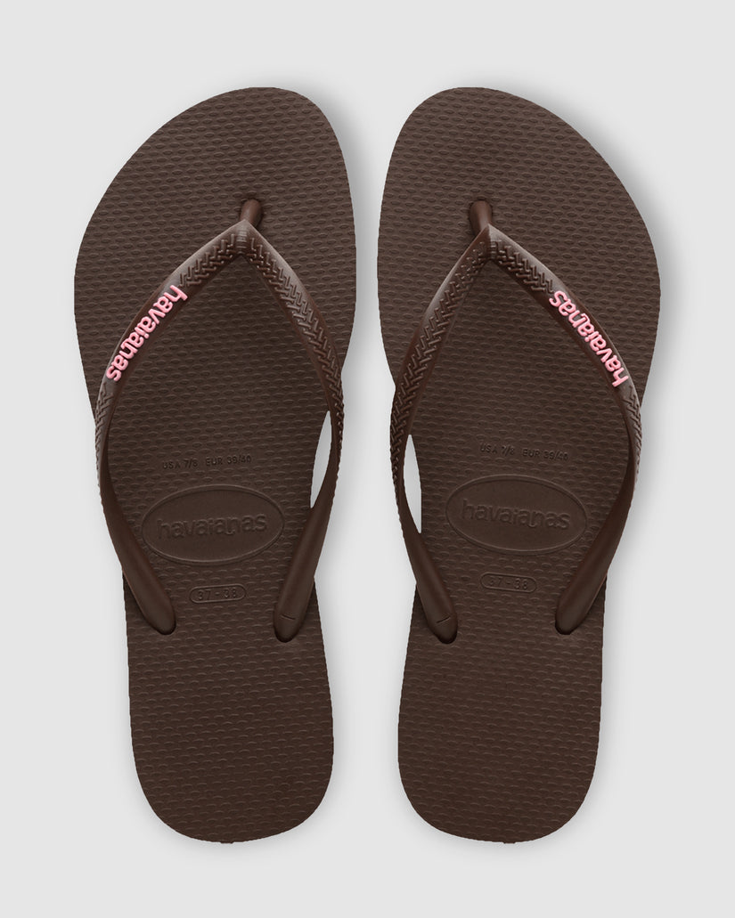 WOMENS SLIM RUBBER LOGO BROWN THONGS