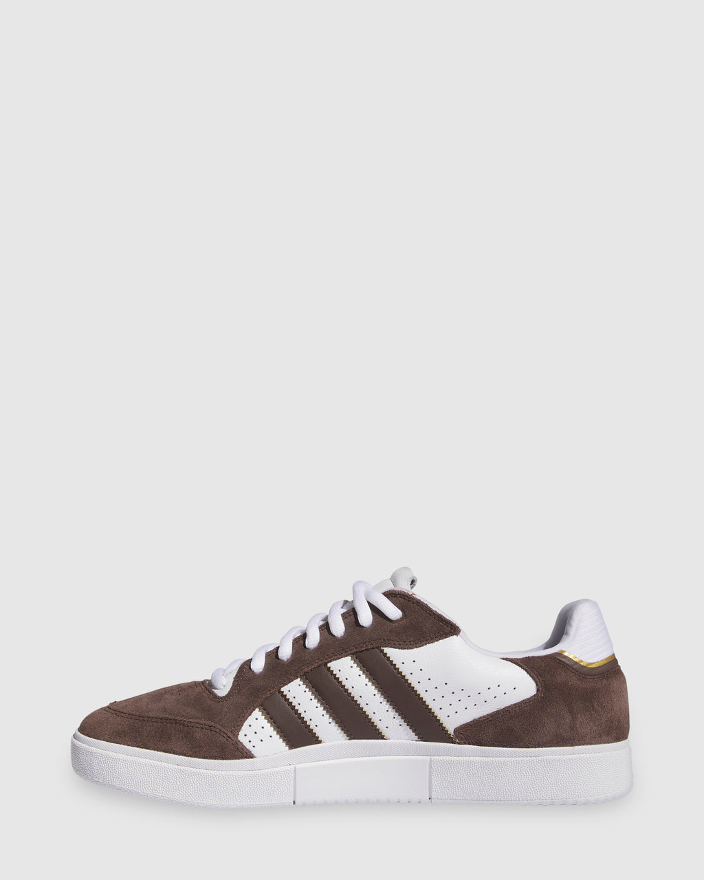Mens Tyshawn Low Sneakers