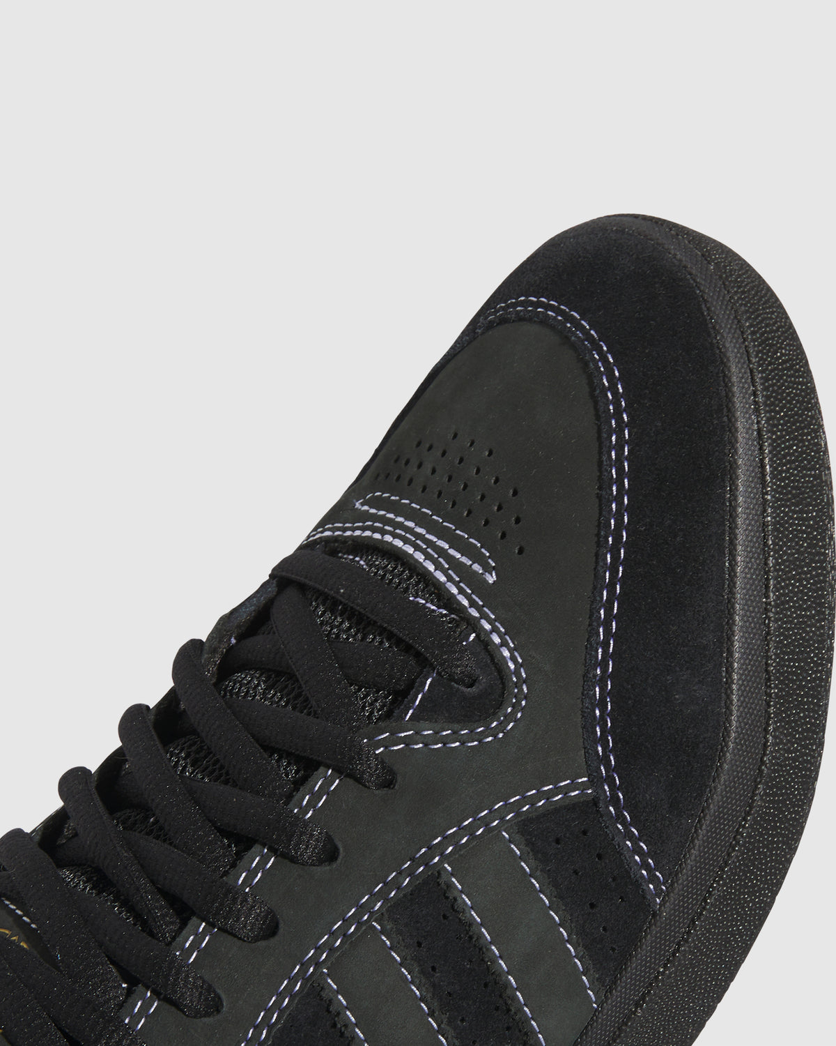 Mens Tyshawn Low Sneakers
