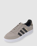 Tyshawn Low Sneakers