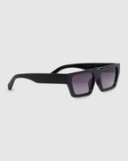 VERNAZZA BLACK