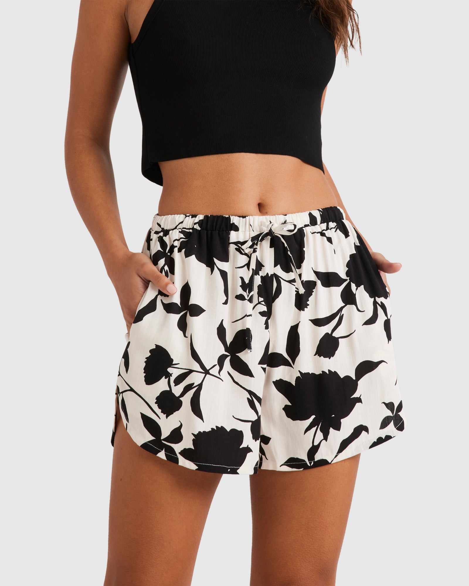 WOMENS DRIFTING PRINT SHORT S Australia