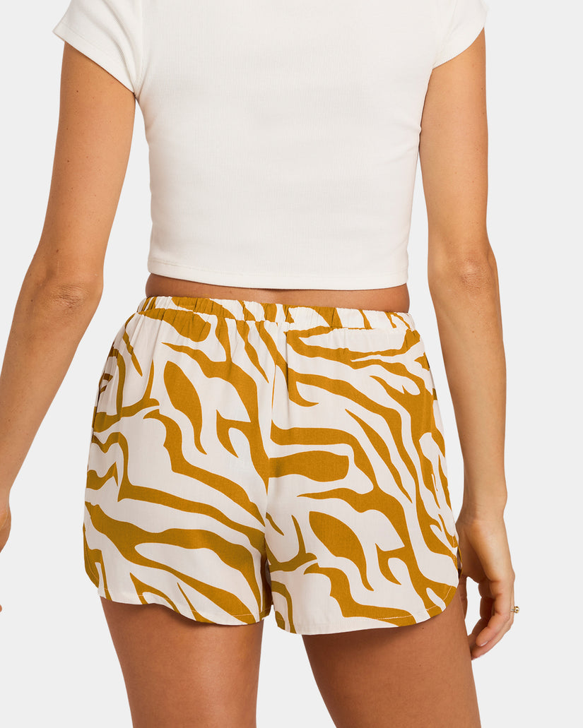 Womens Must Love Cats Short