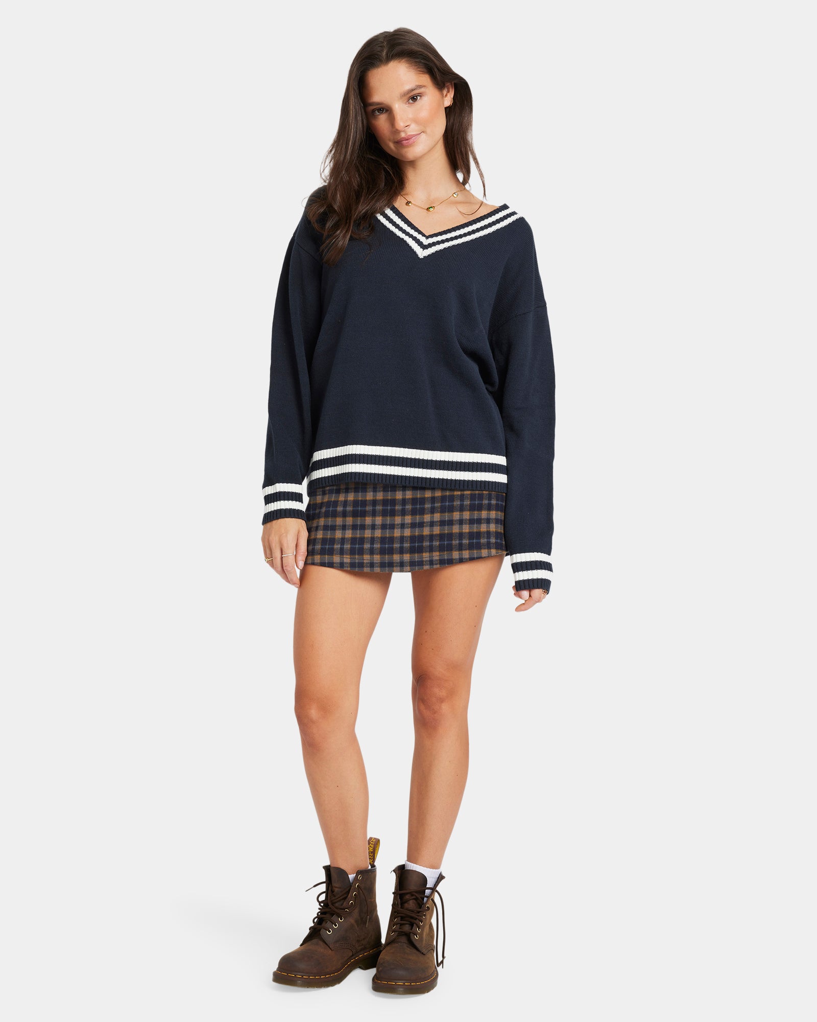 WOMENS AUSTIN V NECK KNIT SWEATER