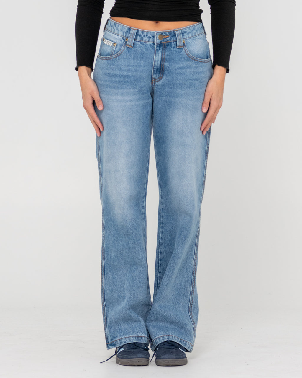Womens Suzy Straight Low Rise Denim Jeans