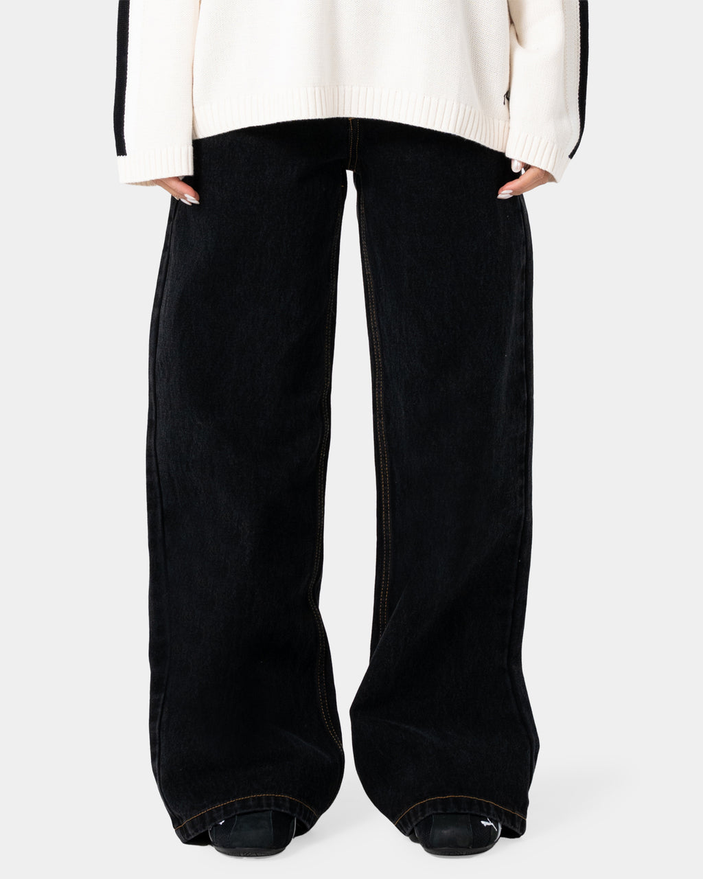 Womens Wendy Wide Low Rise Denim Jeans