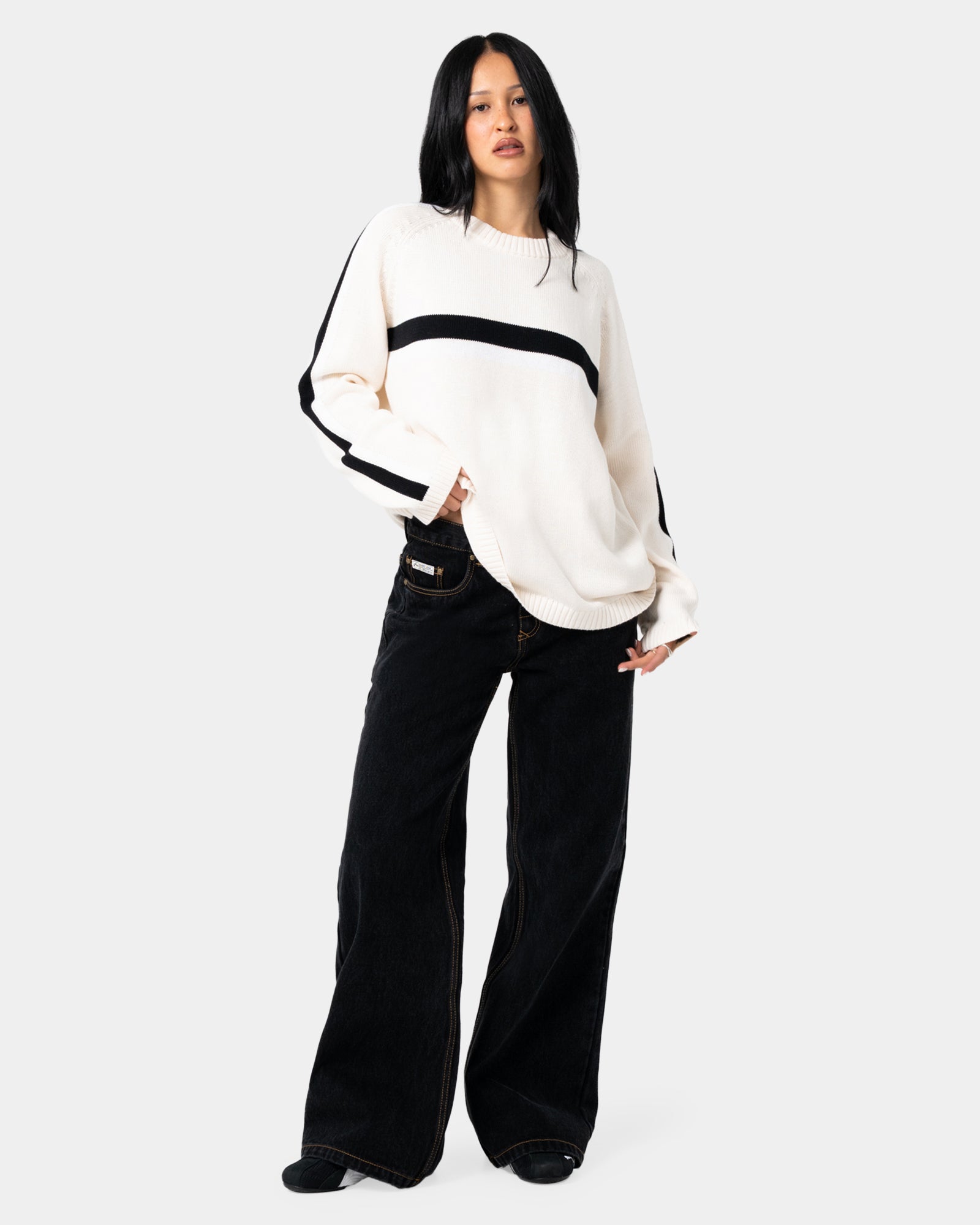 Womens Wendy Wide Low Rise Denim Jeans