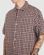 MENS HOLD UP SHORT SLEEVE SHIRT