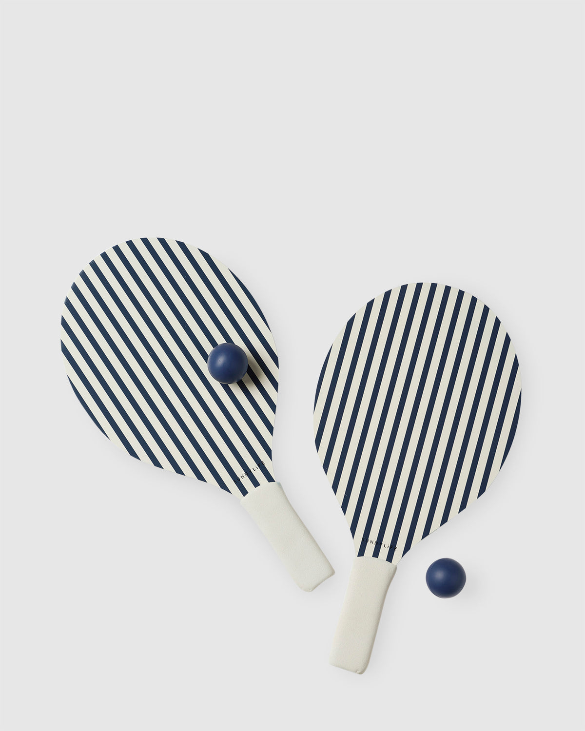 THE RESORT BEACH PADDLE SET