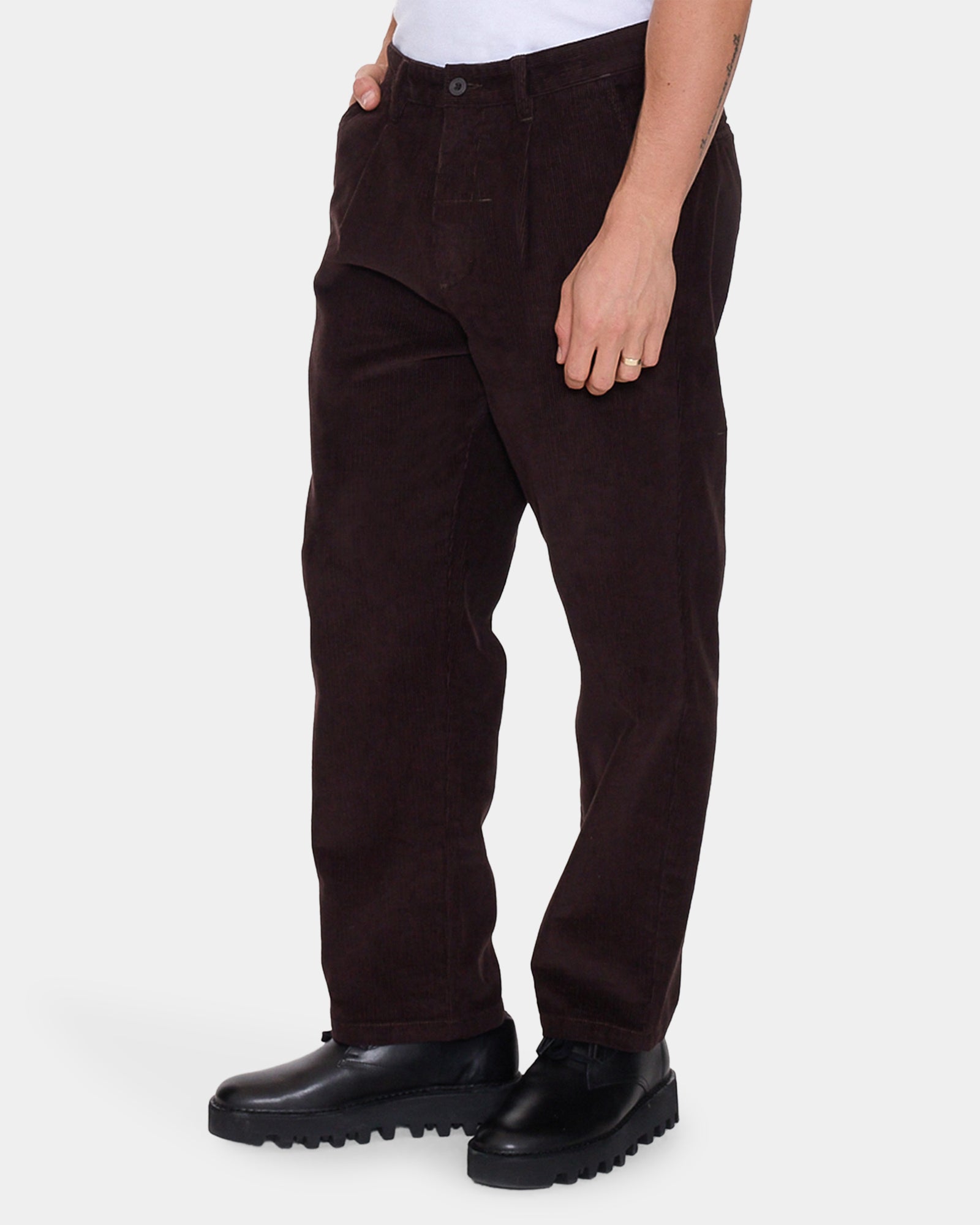 Mens Slacker Cord Chinos