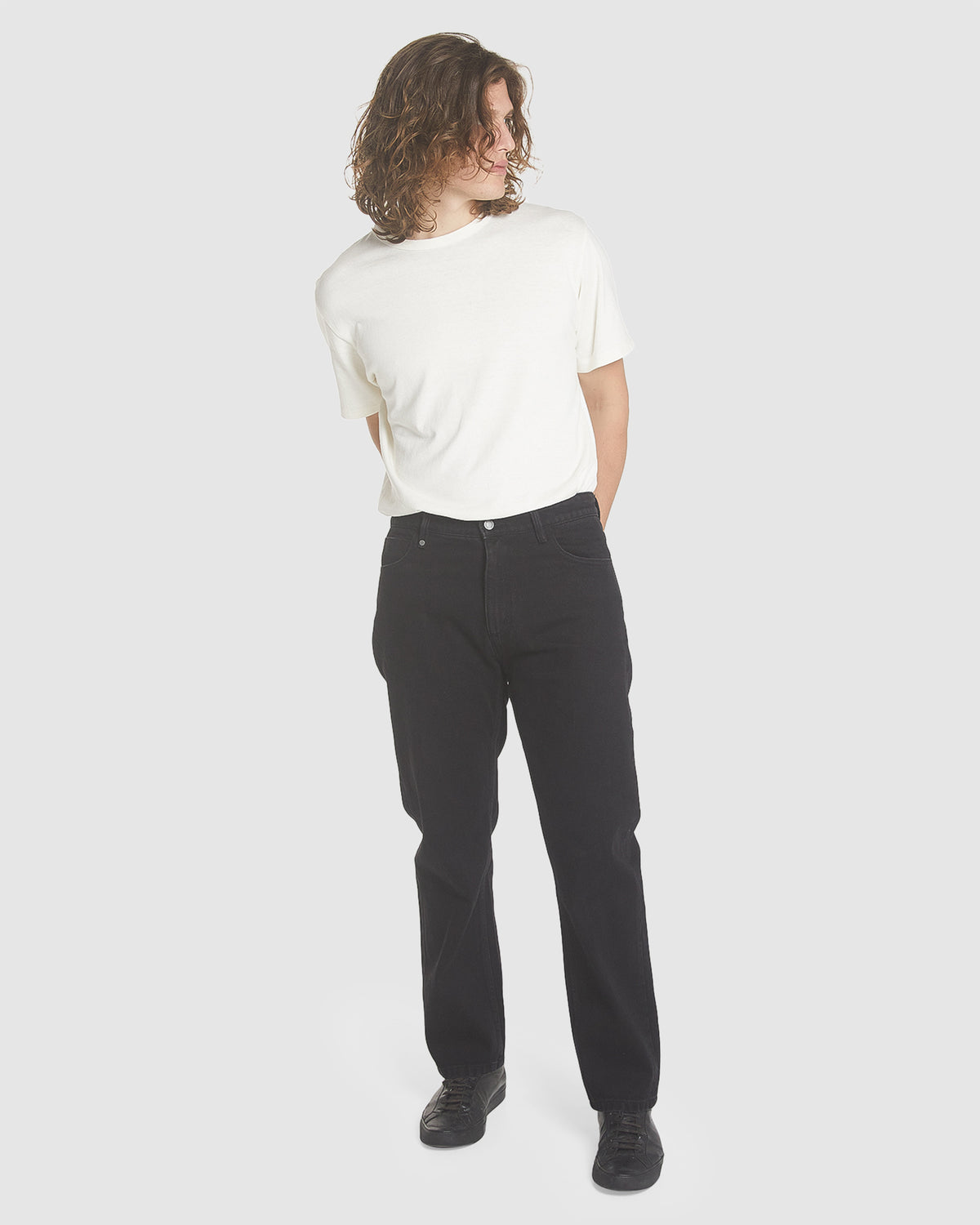 MENS STRAIGHT LINE DENIM JEANS