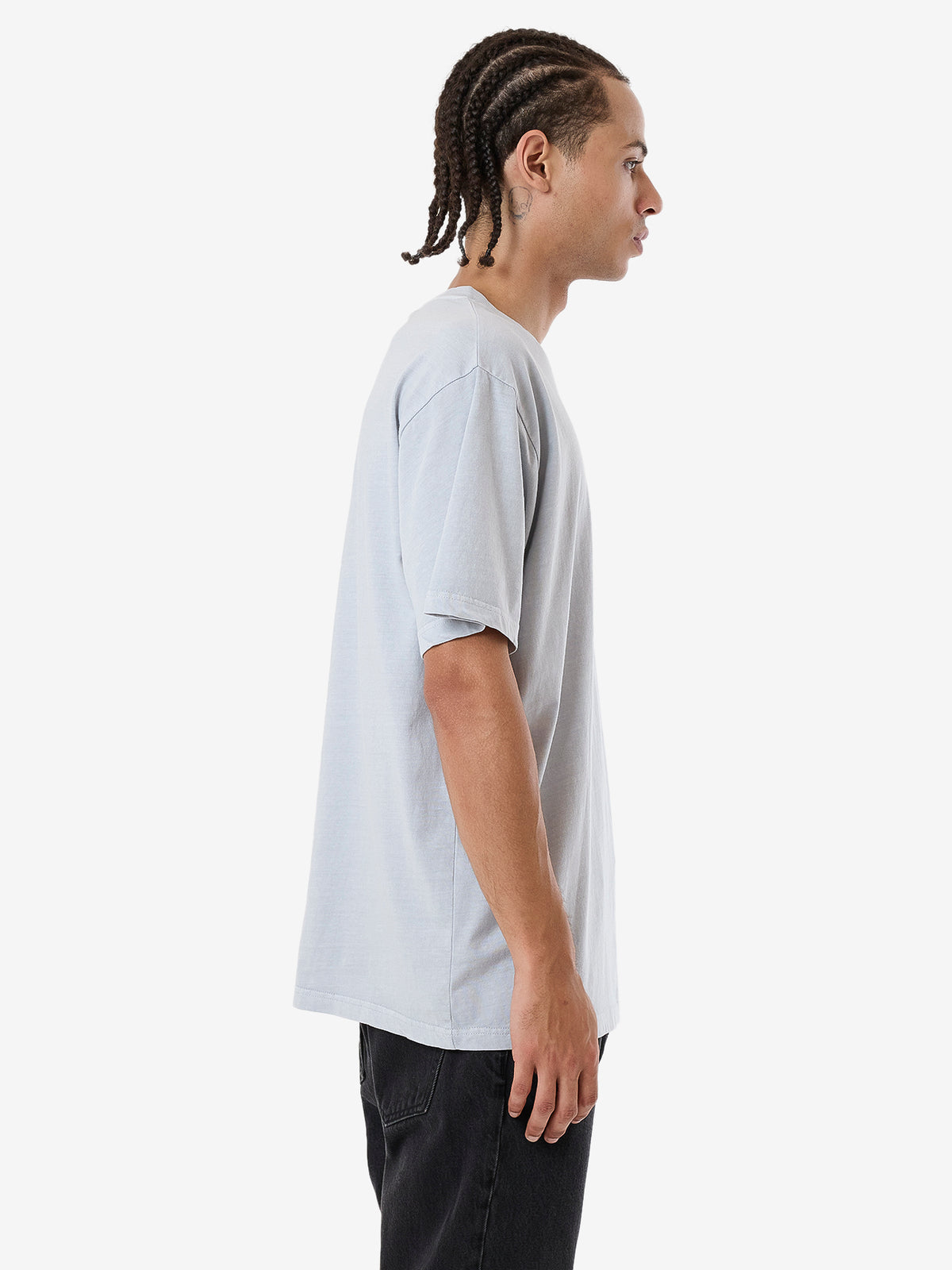 MENS MINIMAL THRILLS MERCH FIT T-SHIRT