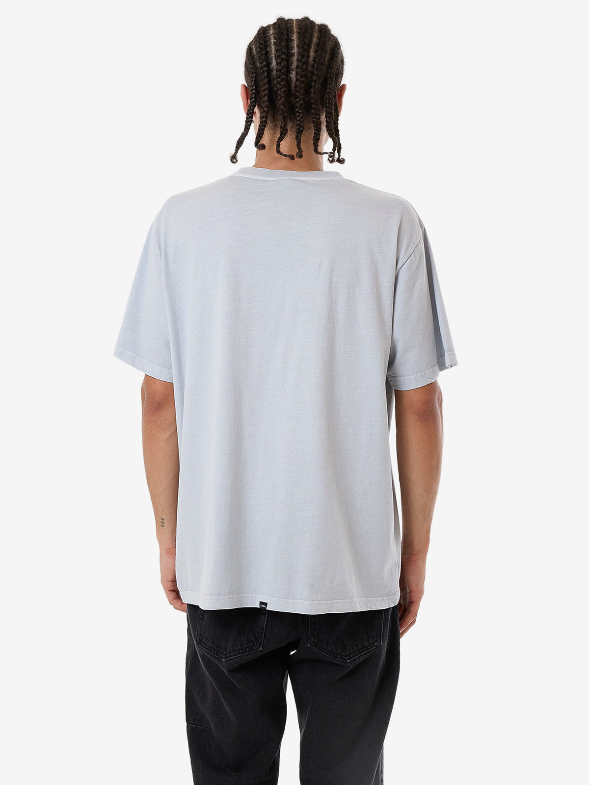 MENS MINIMAL THRILLS MERCH FIT T-SHIRT