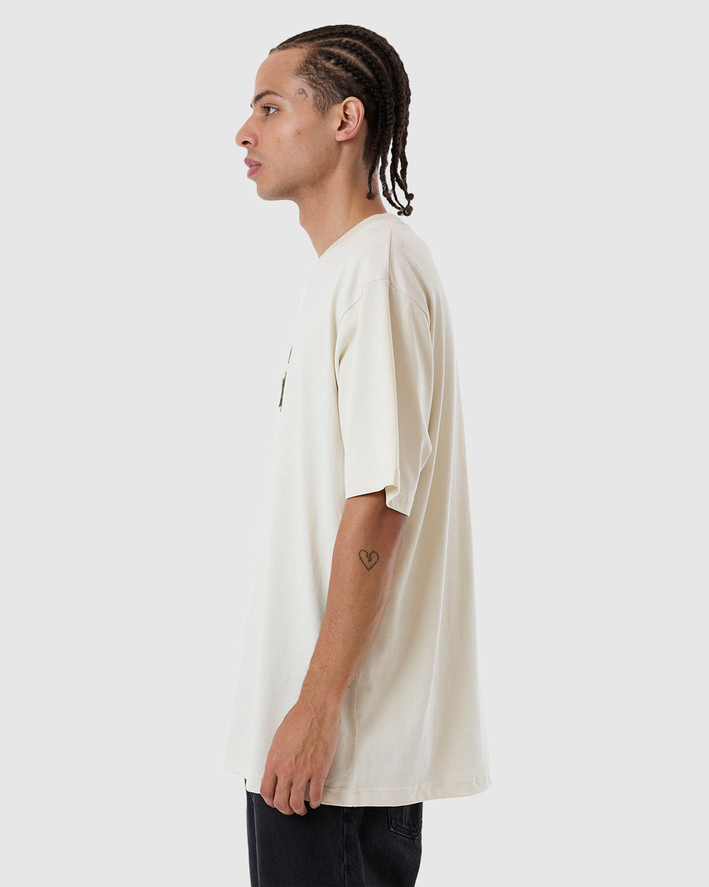 MENS ABOVE IT ALL OVERSIZE FIT T-SHIRT