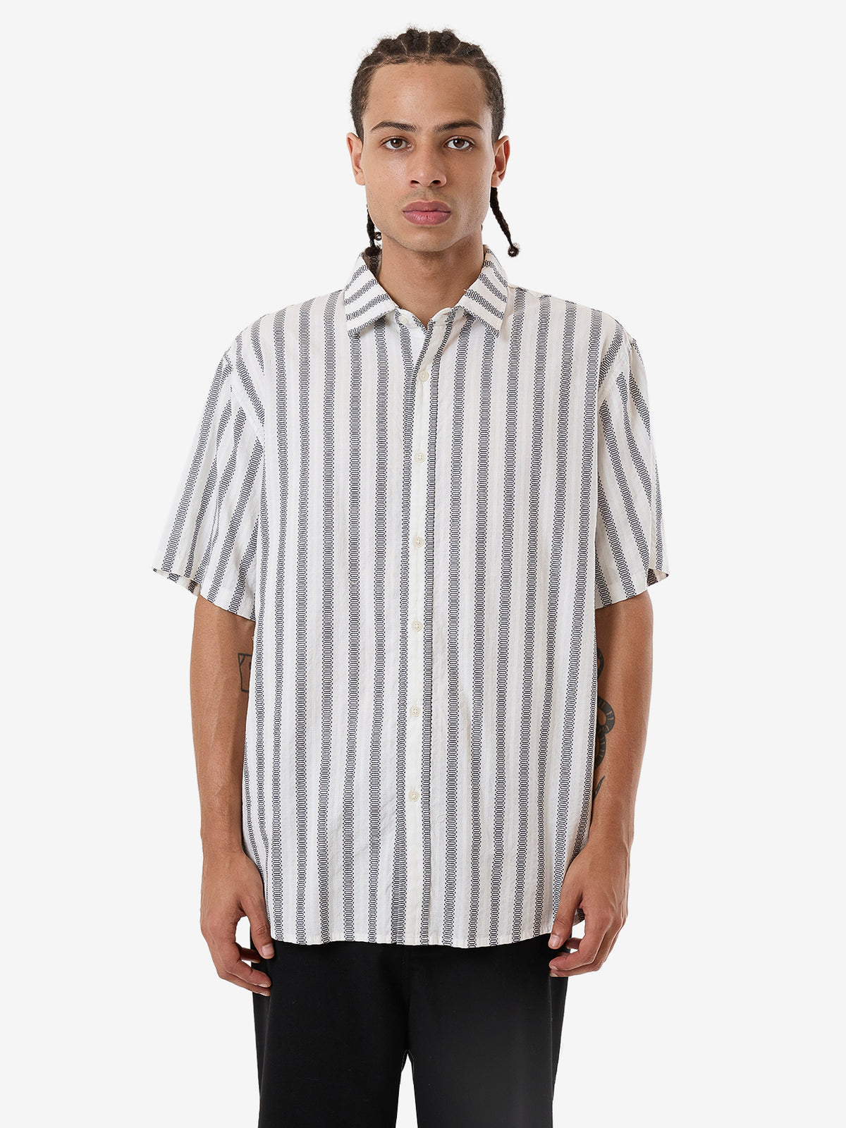 MENS EXPANSIONS SHORT SLEEVE SHIRT