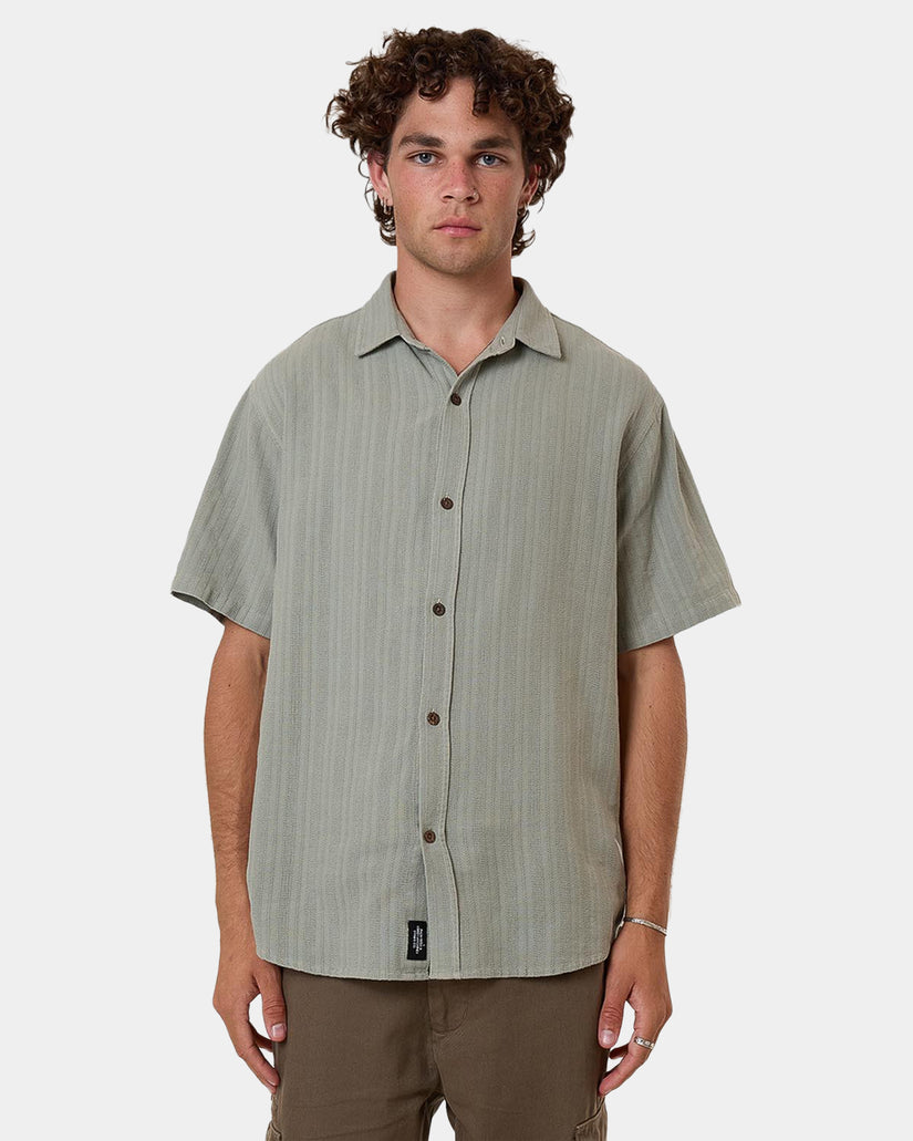Mens Unhinged Short Sleeve Shirt