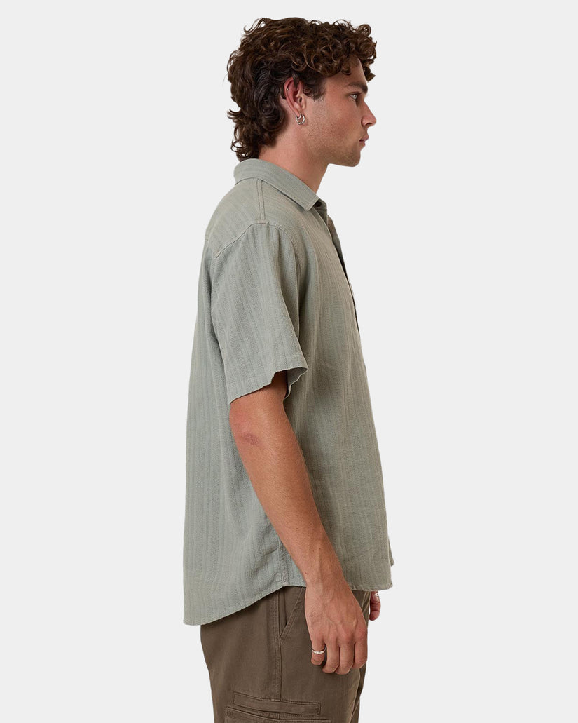 Mens Unhinged Short Sleeve Shirt