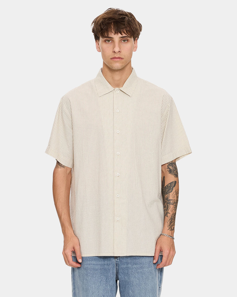 Mens Beauty Around Us Short Sleeve Shirt